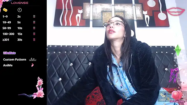 Snapshot of Engeelll chatting on February 4, 6:25 pm Engeelll online show from February 4, 6:25 pm