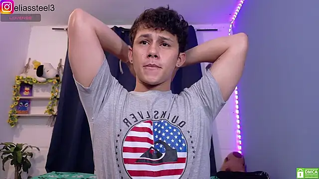 Snapshot of elias_steel1 chatting on July 13, 9:28 pm elias steel1 online show from July 13, 9:28 pm