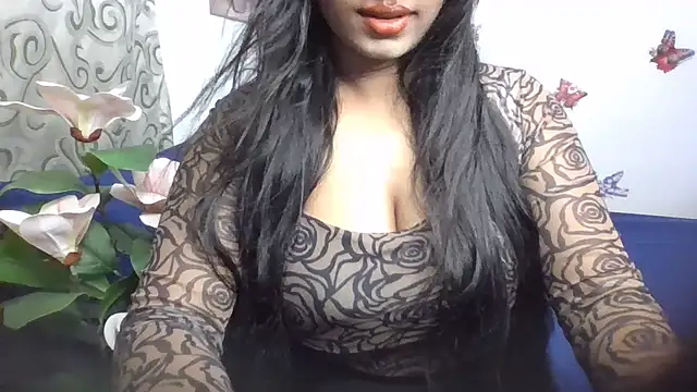 LustInLips online show from May 21, 5:03 am