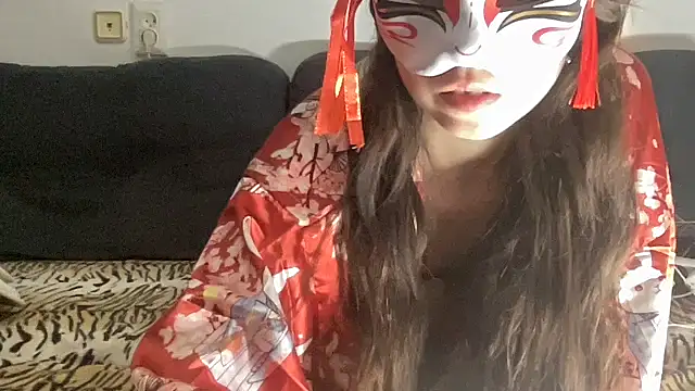 Rosea Lune online show from October 15, 9:04 pm