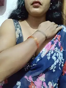 Snapshot of spicysuhana chatting on July 17, 5:07 pm spicysuhana online show from July 17, 5:07 pm