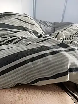 Snapshot of Neperianoo chatting on September 14, 10:58 am Neperianoo online show from September 14, 10:58 am