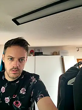 bigcockjohnxxxxx online show from October 14, 7:42 am