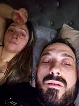 Snapshot of passioneeterna chatting on March 3, 8:31 am passioneeterna online show from March 3, 8:31 am