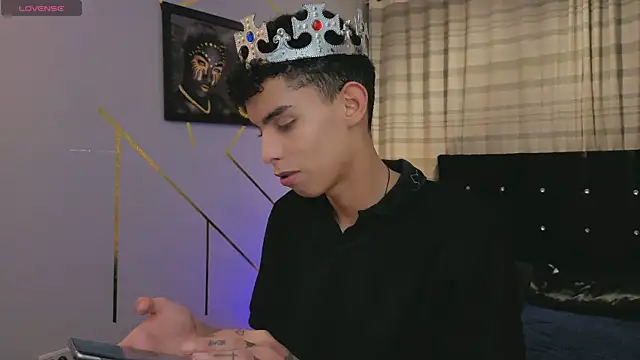 Room 69x online show from October 22, 9:14 pm