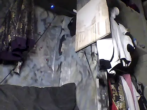 Snapshot of crisrummer chatting on October 13, 4:56 am crisrummer online show from October 13, 4:56 am