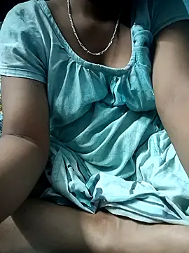 Snapshot of satisfiedgirl4 chatting on September 23, 6:33 pm satisfiedgirl4 online show from September 23, 6:33 pm