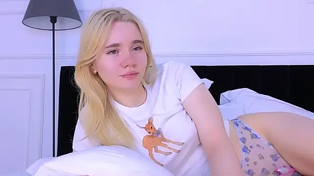 ANNABELLE LU online show from October 30, 2:35 am