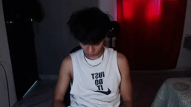 Snapshot of sung_yol chatting on October 14, 7:58 pm sung yol online show from October 14, 7:58 pm