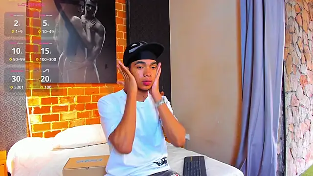 AlanCutee online show from January 11, 8:03 pm