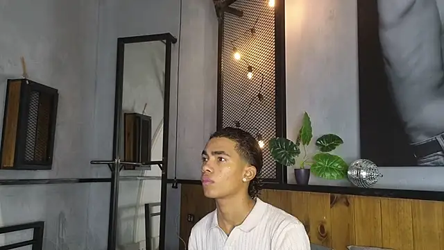 AlanCutee online show from March 18, 11:46 am