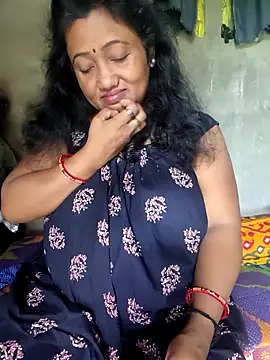 Snapshot of Cute-Swewty chatting on September 16, 8:48 am Cute-Swewty online show from September 16, 8:48 am