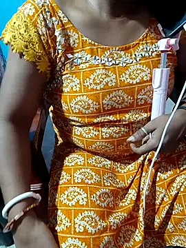 Snapshot of Cute-Swewty chatting on October 12, 1:10 pm Cute-Swewty online show from October 12, 1:10 pm