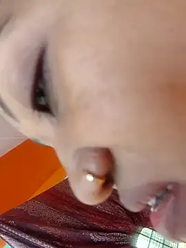 Cute-Swewty online show from March 23, 8:40 am