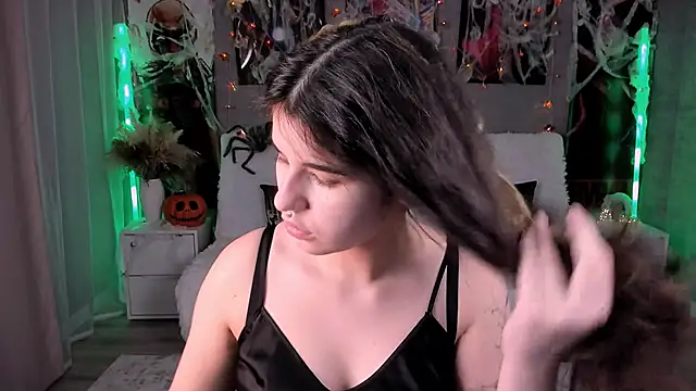 AnoraDark online show from October 11, 6:28 pm