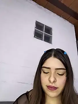 Nahomy cm online show from September 27, 8:03 pm