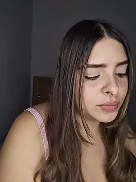Snapshot of Nahomy_cm chatting on June 8, 2:12 am Nahomy cm online show from June 8, 2:12 am