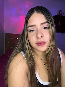 Snapshot of Nahomy_cm chatting on July 5, 3:13 am Nahomy cm online show from July 5, 3:13 am