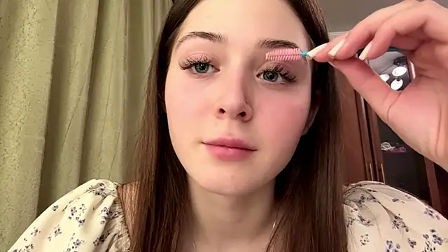 Snapshot of Adel_strongwoman chatting on February 26, 7:13 pm Adel strongwoman online show from February 26, 7:13 pm