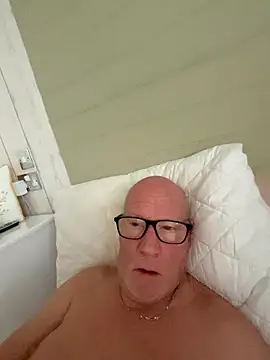 philefc online show from January 12, 9:47 am