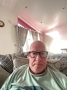 philefc online show from February 17, 9:28 am