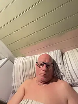 philefc online show from February 19, 7:26 am