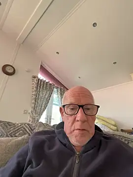 philefc online show from March 4, 4:35 pm