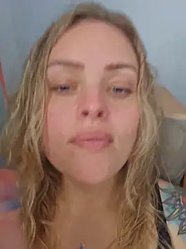 Snapshot of Bridgette03 chatting on May 14, 5:47 am Bridgette03 online show from May 14, 5:47 am