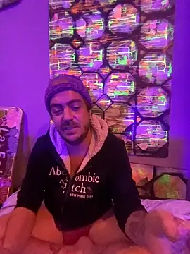 3615-ULLA online show from December 19, 11:23 pm