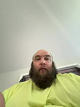 Snapshot of 6Mag6ick6 chatting on June 8, 11:32 am 6Mag6ick6 online show from June 8, 11:32 am