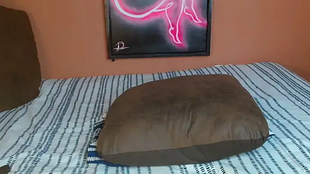 SexxyAddiict online show from September 21, 2:46 am