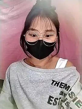 saronla 03 online show from January 6, 5:27 pm