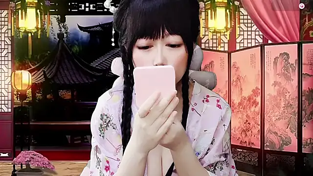 LuckyCute-Tutu online show from February 23, 1:41 pm