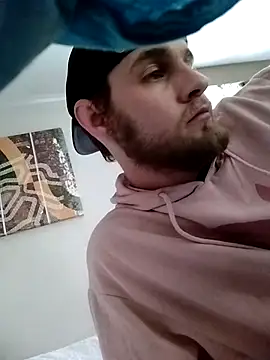 high3ndlowlife online show from November 10, 6:40 pm