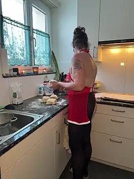 Nadja Noir online show from November 27, 1:57 pm