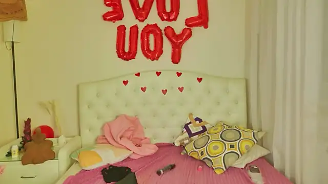 kamila blush online show from February 19, 11:23 pm