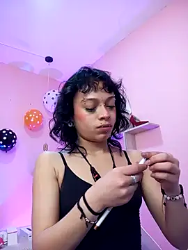 LadyWawy online show from October 16, 1:12 pm
