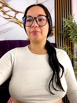 Snapshot of sara_roy04_ chatting on September 11, 3:39 am sara roy04  online show from September 11, 3:39 am