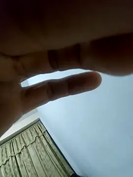 luislimafuego online show from December 18, 10:54 am