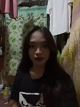 xhotlickerkiarax online show from July 27, 1:40 pm
