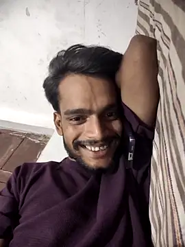 Snapshot of yashuuuu021 chatting on September 9, 3:55 pm yashuuuu021 online show from September 9, 3:55 pm