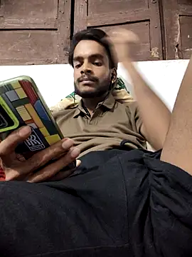 Snapshot of yashuuuu021 chatting on September 17, 6:20 pm yashuuuu021 online show from September 17, 6:20 pm