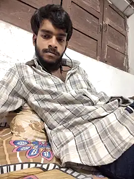 Snapshot of yashuuuu021 chatting on September 26, 6:23 pm yashuuuu021 online show from September 26, 6:23 pm