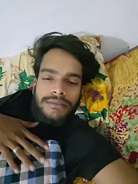 Snapshot of yashuuuu021 chatting on October 27, 3:27 pm yashuuuu021 online show from October 27, 3:27 pm