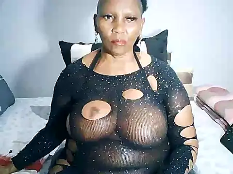 BigPussy10xx online show from October 21, 5:13 pm