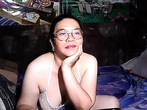 Adeline05 online show from September 14, 9:25 pm
