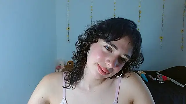 Snapshot of sajecrismaa chatting on January 9, 7:48 pm sajecrismaa online show from January 9, 7:48 pm