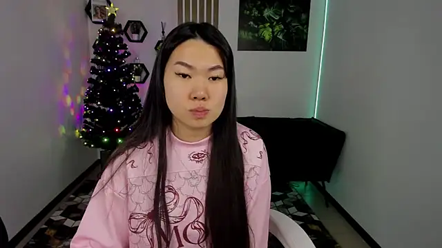 LunaPurrr online show from December 22, 11:02 pm