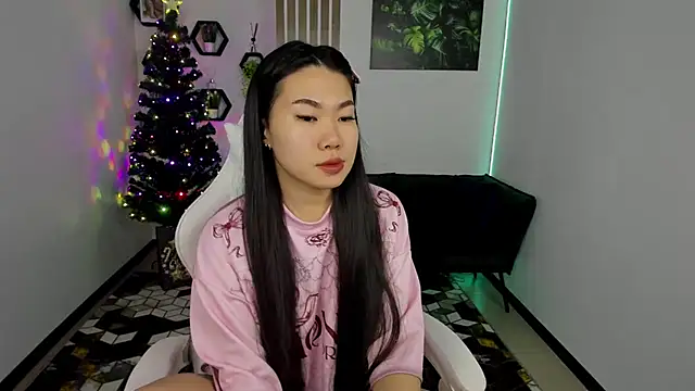 LunaPurrr online show from January 6, 10:56 pm