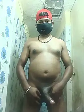 Snapshot of Tamilpayan09876 chatting on May 22, 2:12 pm Tamilpayan09876 online show from May 22, 2:12 pm